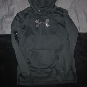 Under Armour sweatshirt